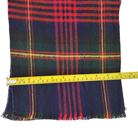 QUALITY SCARF Navy Tartan Plaid unisex– one size - Picture 4 of 6